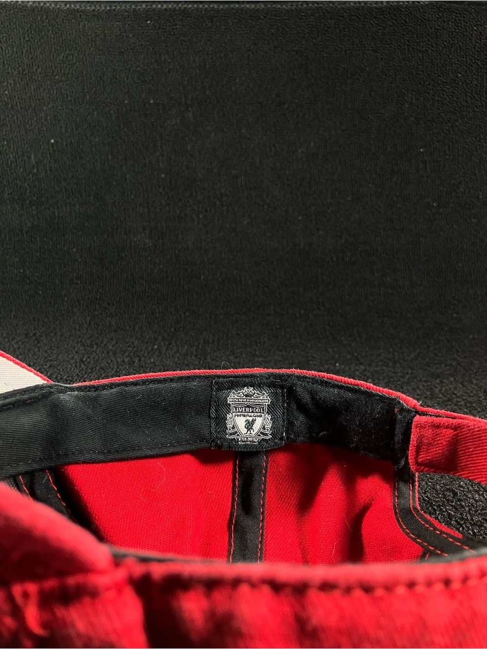 Liverpool FC Soccer Hat Cap Embroidered Crest OTS Strapback OSFA Red - Picture 6 of 7